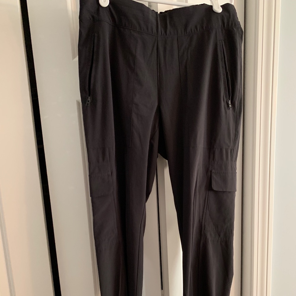 Athleta black joggers size 8.
